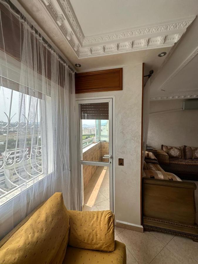 Vaste Appartement Au Centre De Тетуан Екстер'єр фото